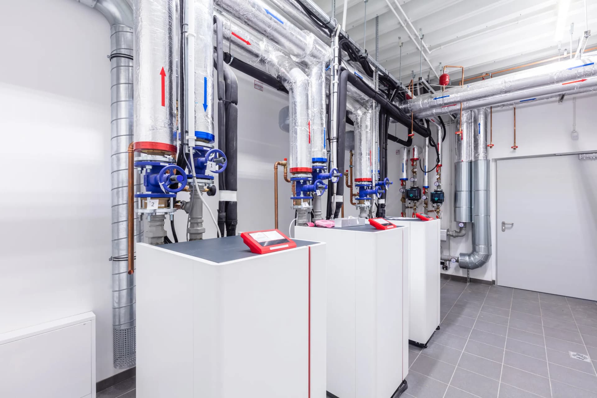 Indoor Heat Pump Unit Installation